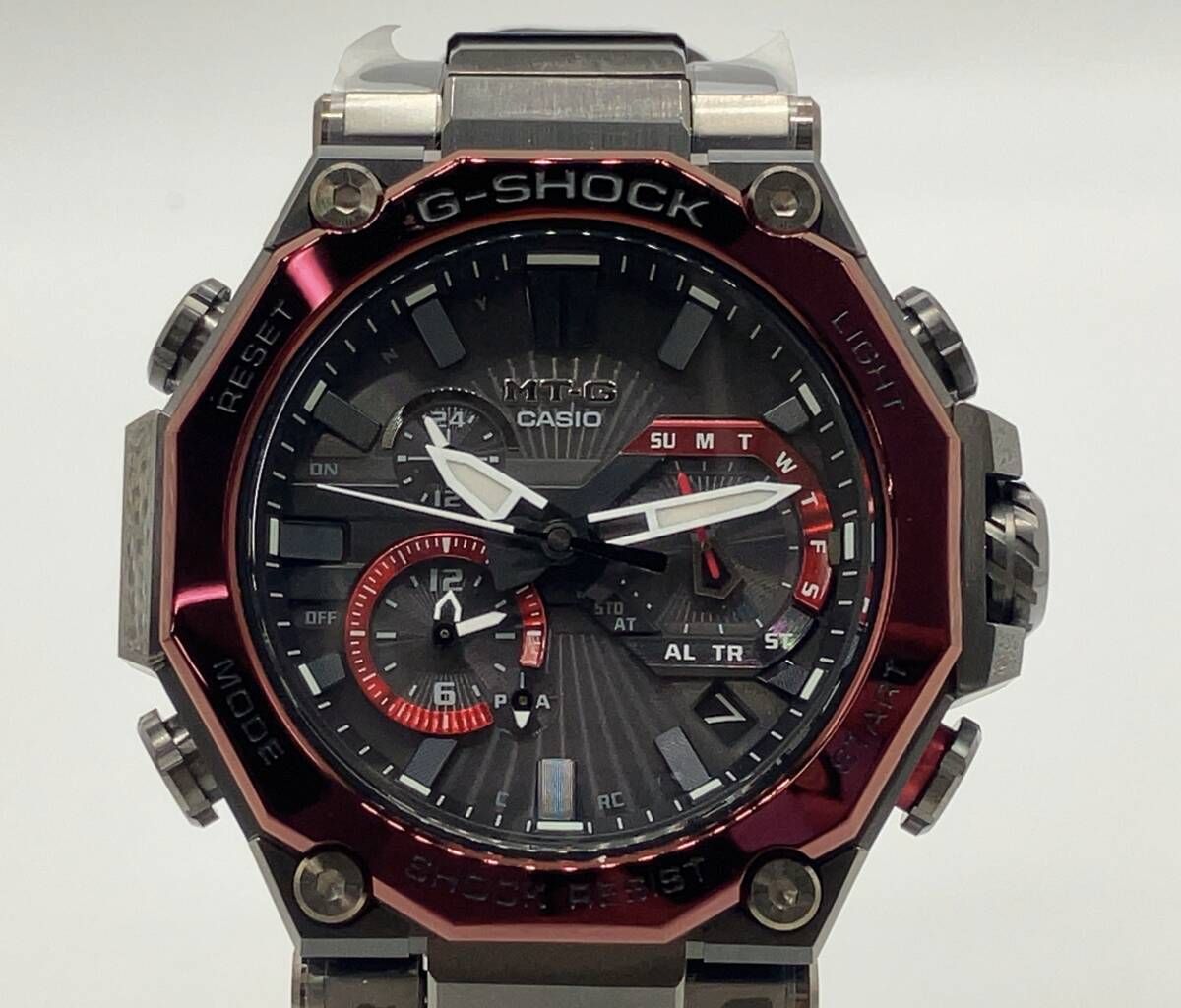【美品・箱付属】CASIO カシオ G‐SHOCK Gショック ジーショック MTG-B2000-1A4JF 電波ソーラー アナログ ブラック レッド メンズ 腕時計