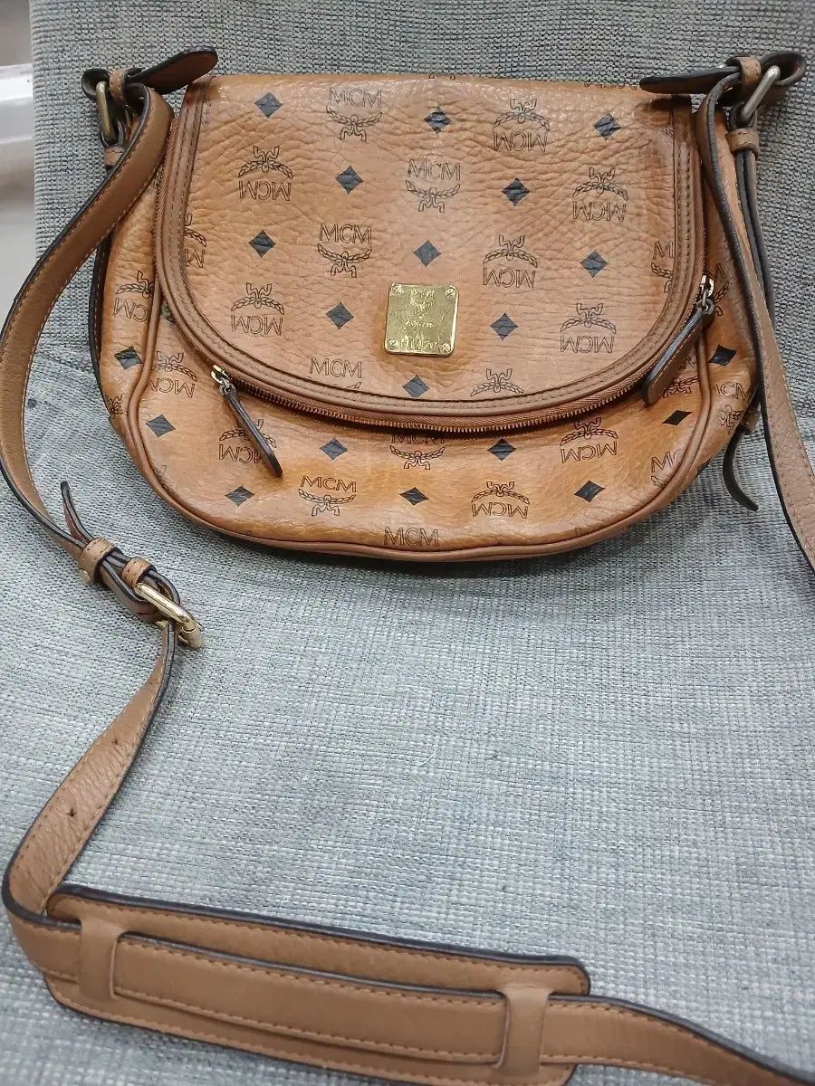 MCMクロスバッグ 正規品