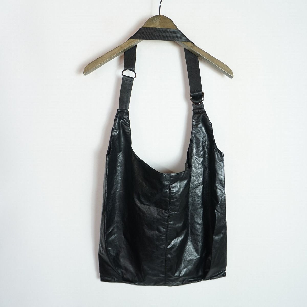 美品 ATTACHMENT アタッチメント SYNTHETIC SHOULDER SHOPPING BAG 