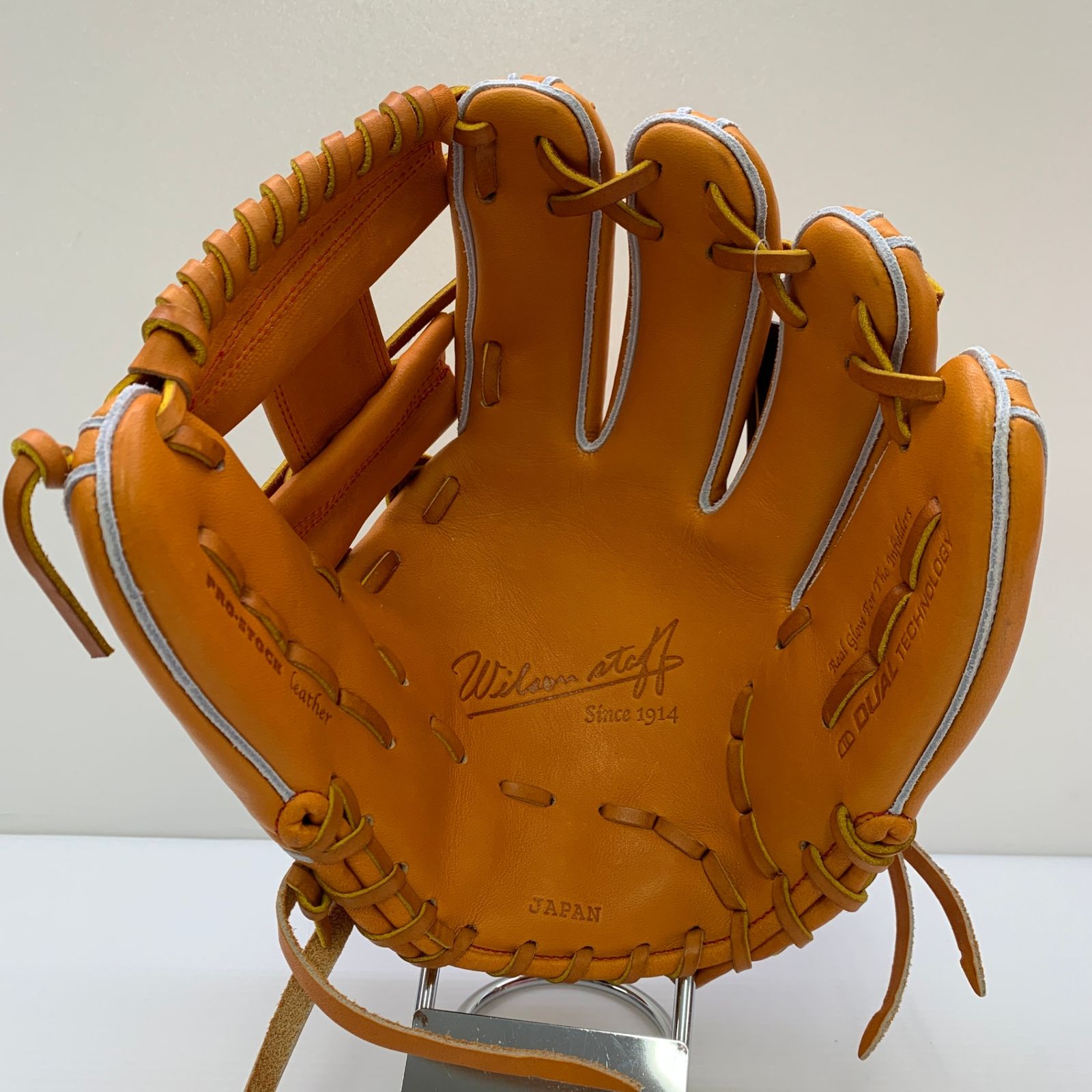 ウィルソン Wilson ウィルソンスタッフ Wilson Staff WBW104536 硬式