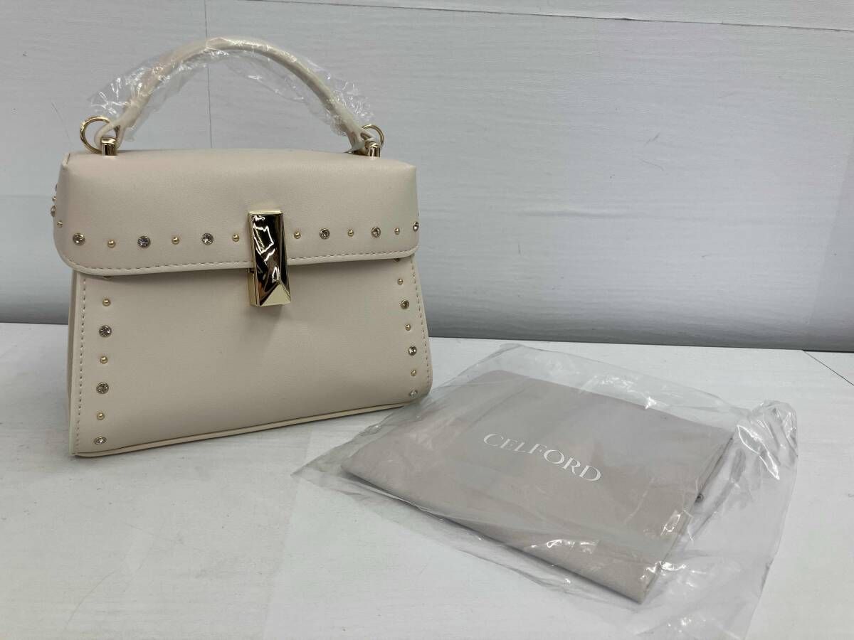 美品／CELFORD／ハンドバッグ／リュタンビジュースタッズポシェット／アイボリー／CWGB269504／セルフォード