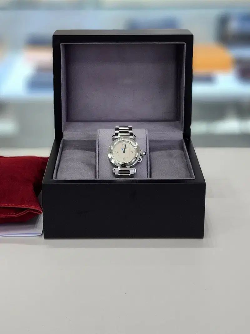 カルティエ パシャ ドゥ カルティエ スチール ウォッチ スモール 30mm 23年 展示品級 W
