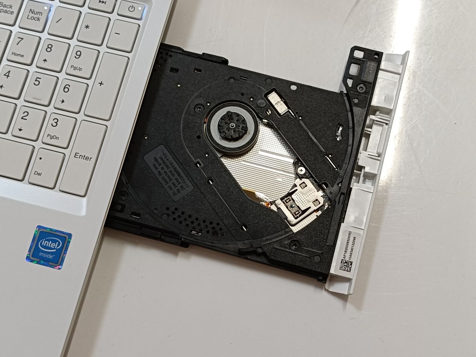 NEC LAVIE Win11対応 SSD8GB 第8世代 15.6型 - メルカリ
