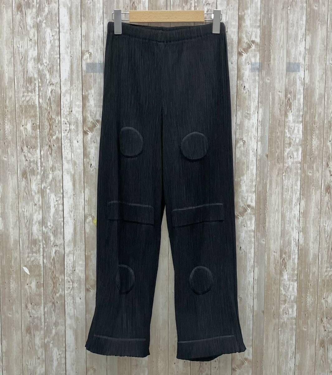 ISSEY MIYAKE イッセイミヤケ IM94-FF909 レディース パンツ sizeM ブラック