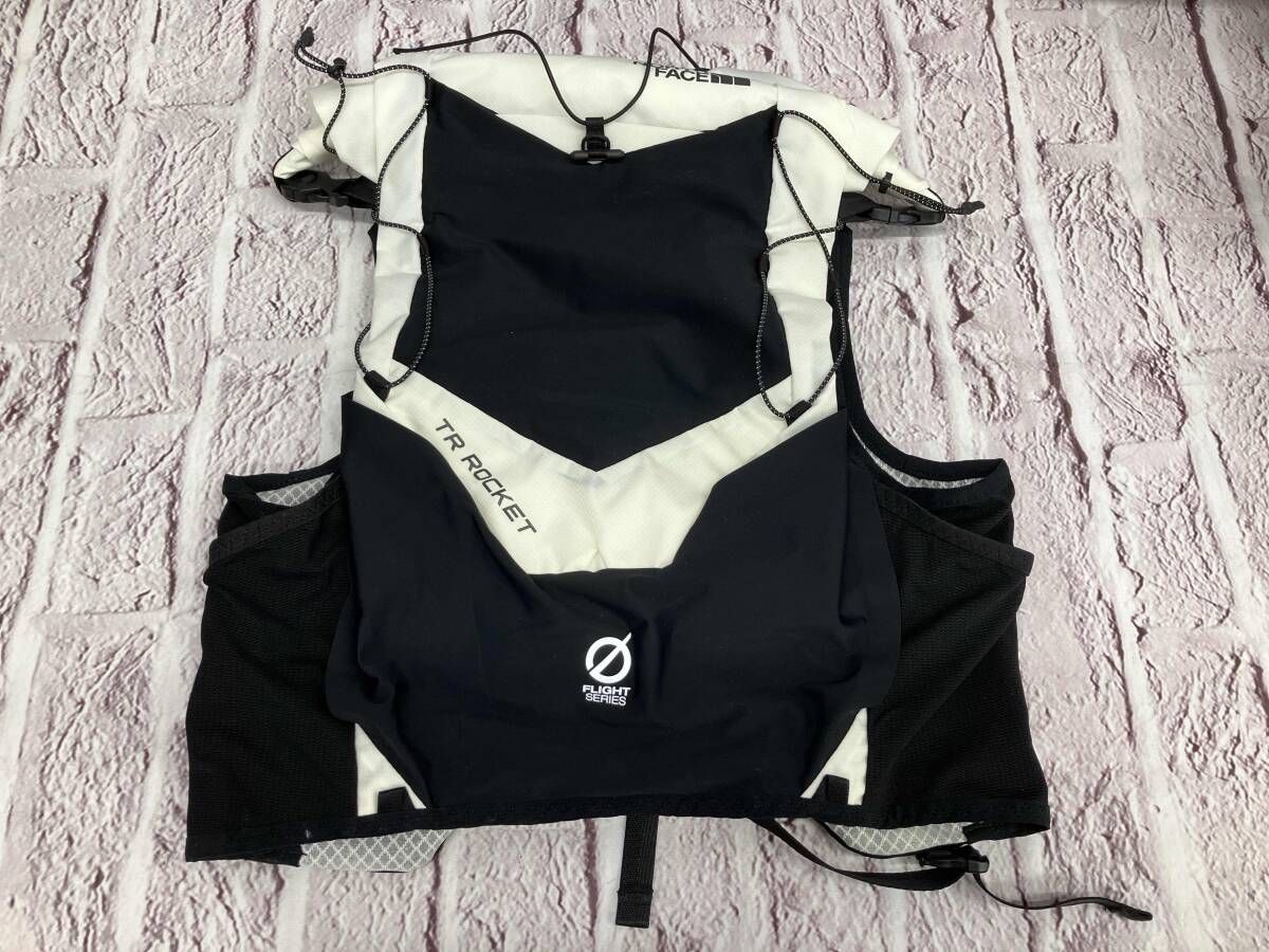 THE NORTH FACE リュック TR ROCKET NM62159 ブラック×ホワイト