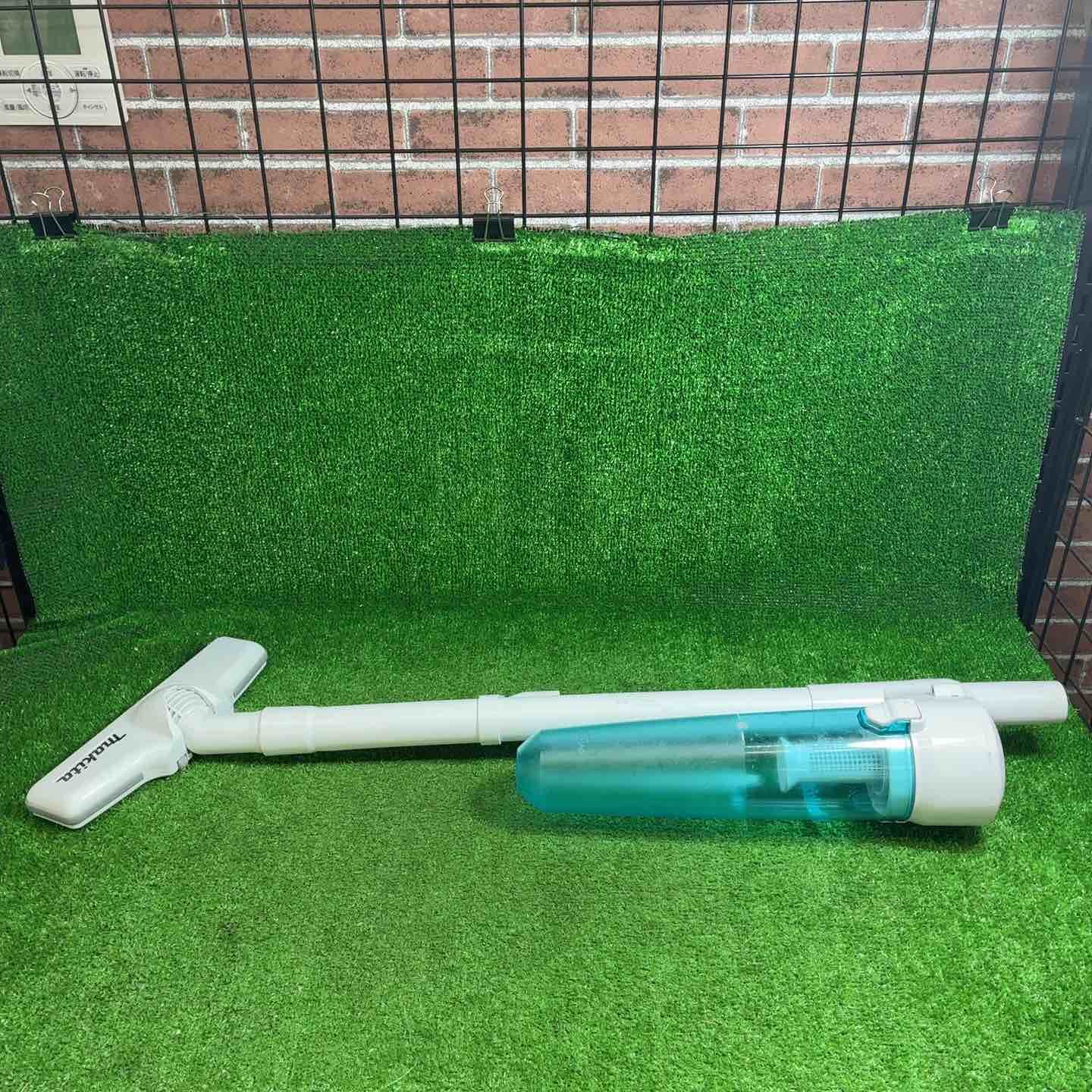 中古品】 マキタ(makita) コードレスクリーナー CL141FDRFW 【藤沢店】