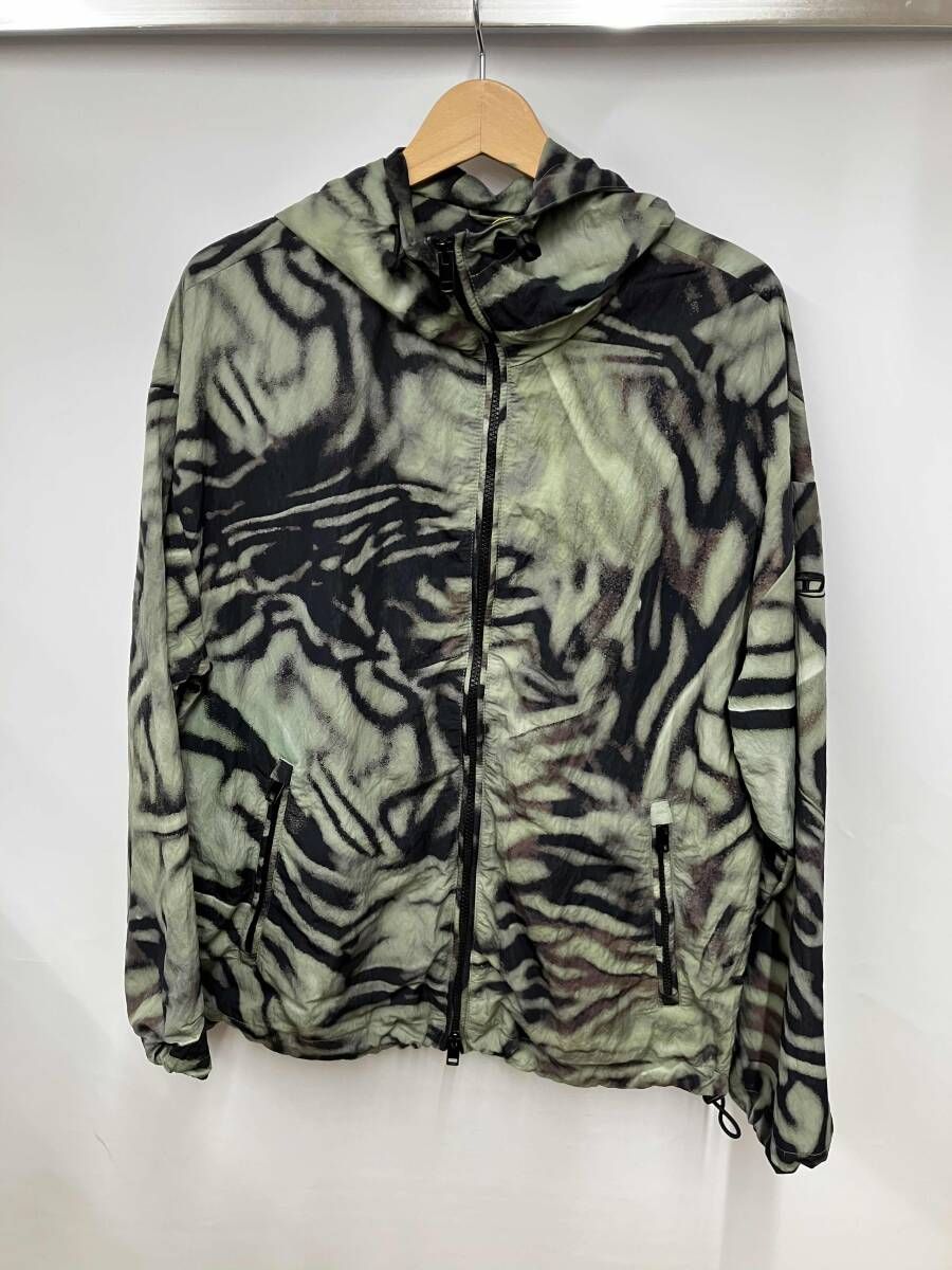 カーキ DIESEL／A13376／J-LEOPOLD-ZEBRA ディーゼル　ナイロンジップパーカー