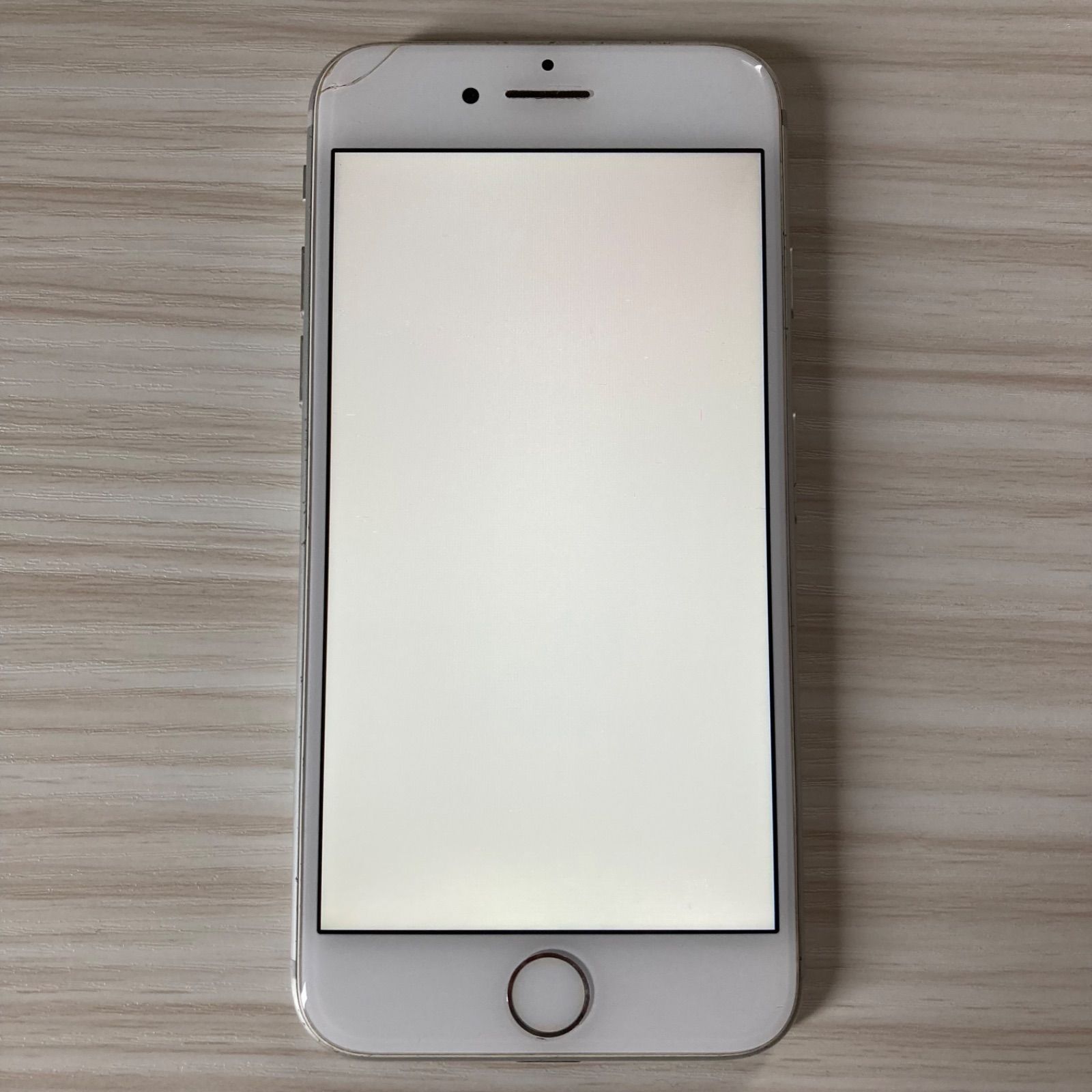 iPhone7 32GB Silver バッテリー83% SIMフリー - メルカリ