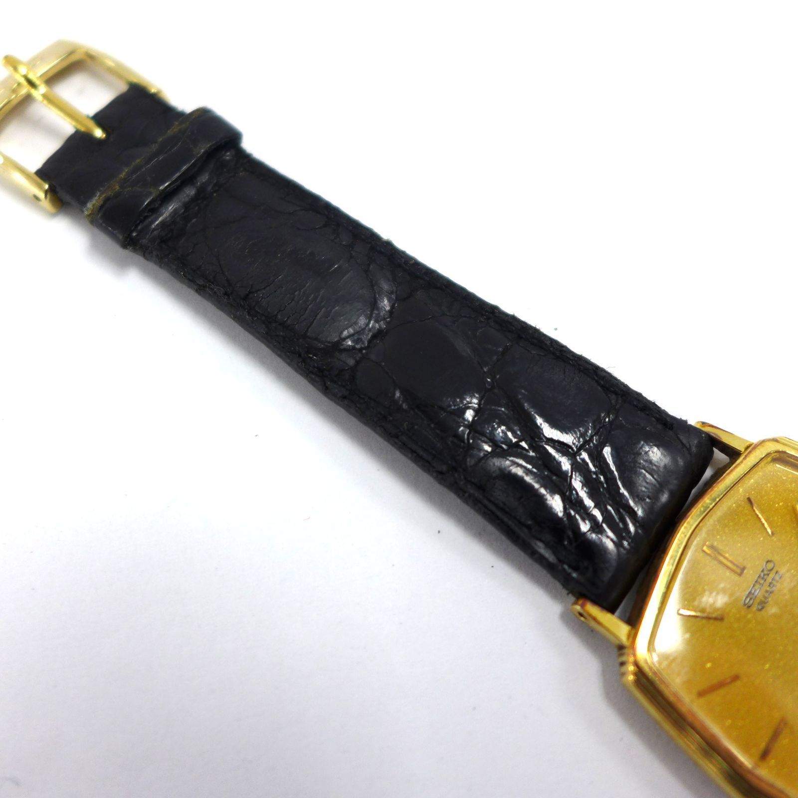 ジャンク品として【SEIKO ドルチェ】稼働品 腕時計
