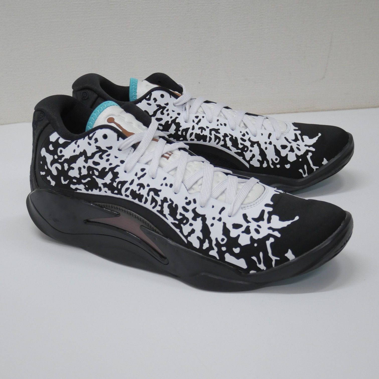 NIKE ナイキ JORDAN ZION 3 PF サイズUS9 ジョーダン スニーカー