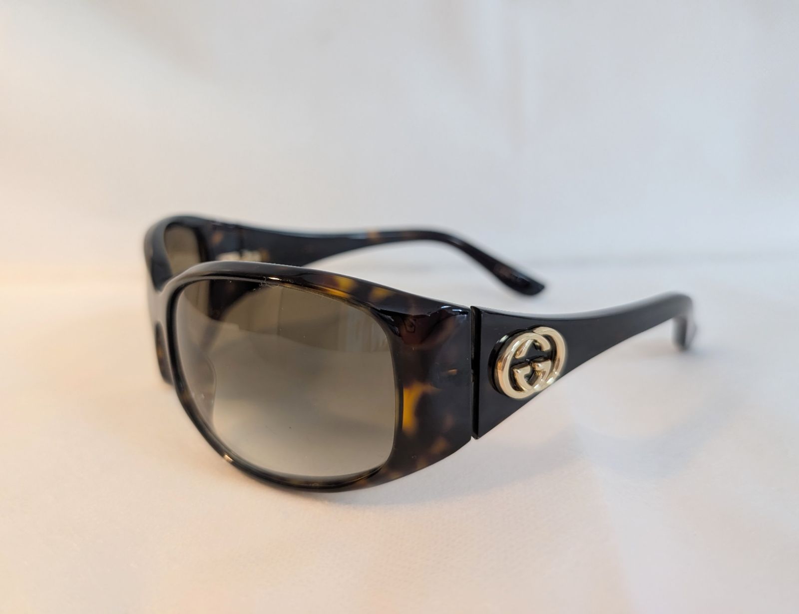 GUCCI　グッチ　GG サングラス