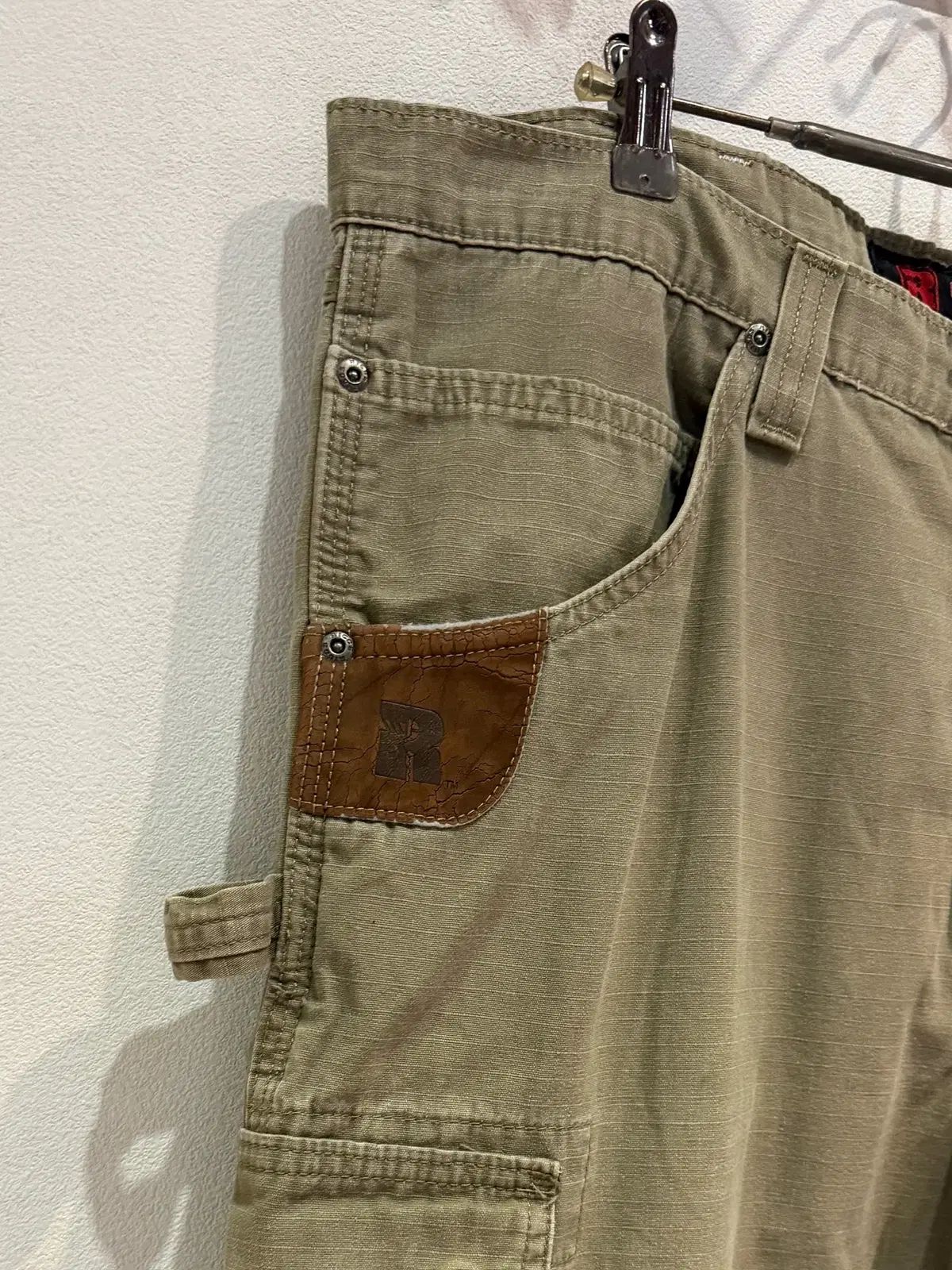 Wrangler RIGGS カーゴショーツ (36)