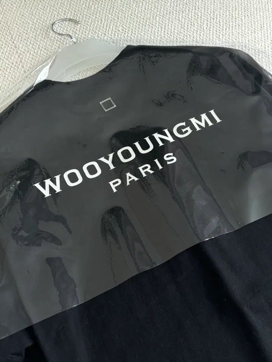 ドライ完了 ウーヨンミ バックロゴ 半袖 Tシャツ ブラック 48 サイズ
