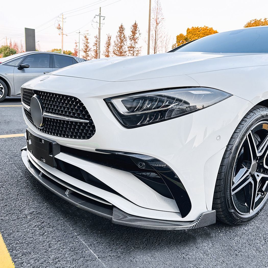 メルセデス・ベンツ CLSクラス CLS-Class C257 後期 2022年以降 AMG Line対応 フロントリップスポイラー 前唇 フロントバンパー下部 外装パーツ ピアノブラック カーボン調 前まわりを引き締めるスポーティデザイン ドレスアップ用