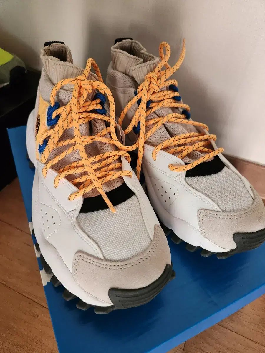 新品 アディダス シーシュレーダー OG 260
