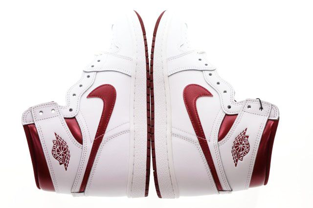 ナイキ NIKE AIR JORDAN 1 HIGH '85 METALLIC BURGUNDY 28cm BQ4422-161 AJ1 エア ジョーダン ハイ メタリック バーガンディ スニーカー 【ブランド古着ベクトル】【中古】▲■2600606 ナイキ NIKE AIR JORDAN 1 HIGH '85 METALLIC BURGUNDY 28cm BQ4422-161 AJ1 エア ジョーダン ハイ メタリック バーガンディ スニーカー 【ブランド古着ベクトル】【中古】▲■2600606