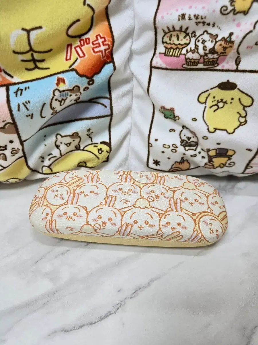 ちいかわ うさぎ メガネ ケース