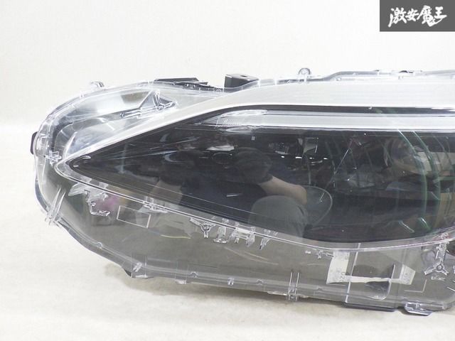 トヨタ 純正 MXPJ10 MXPB10 ヤリスクロス LED ヘッドライト ヘッドランプ レンズ 左 左側 助手席側 KOITO 52-325 即納 棚14-2