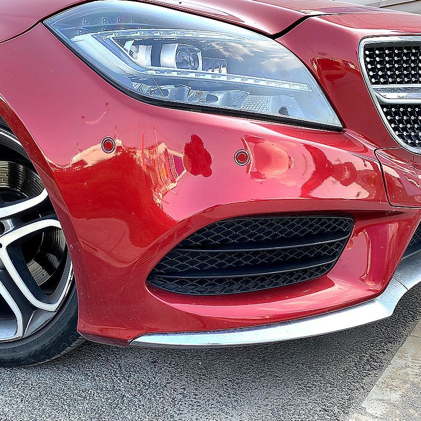 メルセデス・ベンツ CLSクラス CLS-Class C218 CLS260 CLS300 2015-2017対応 フロントバンパー用 フォグランプまわり グリルフィン サイドフィン PP製 ブラック 交換用 外装パーツ 前まわりを引き締めるスポーティデザイン