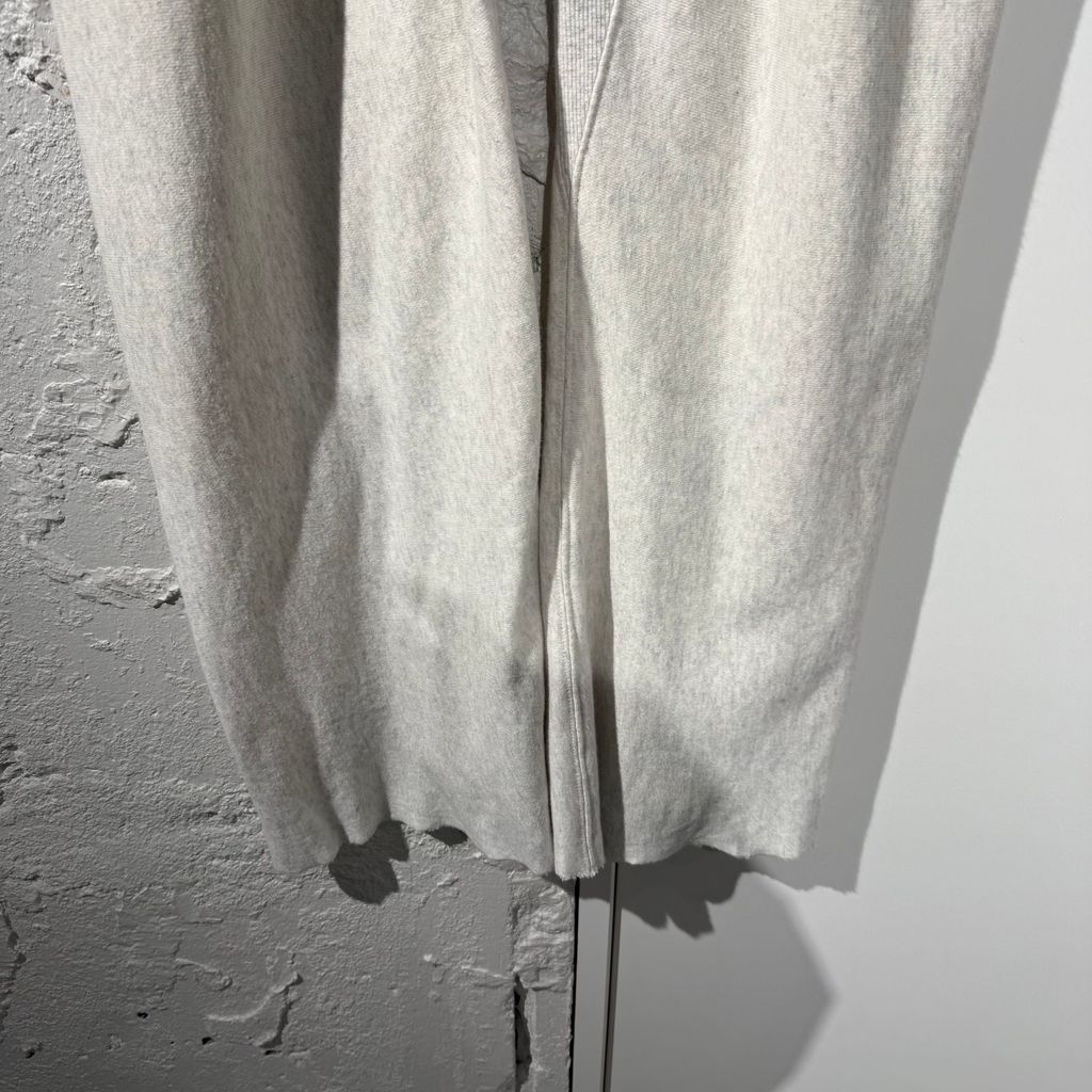 Maison Margiela メゾンマルジェラ Cut Off Sweat Pants S50KA0639 S25614 スウェットパンツ アイボリー size:46 【表参道B06】 Maison Margiela メゾンマルジェラ Cut Off Sweat Pants S50KA0639 S25614 スウェットパンツ アイボリー size:46 【表参道B06】
