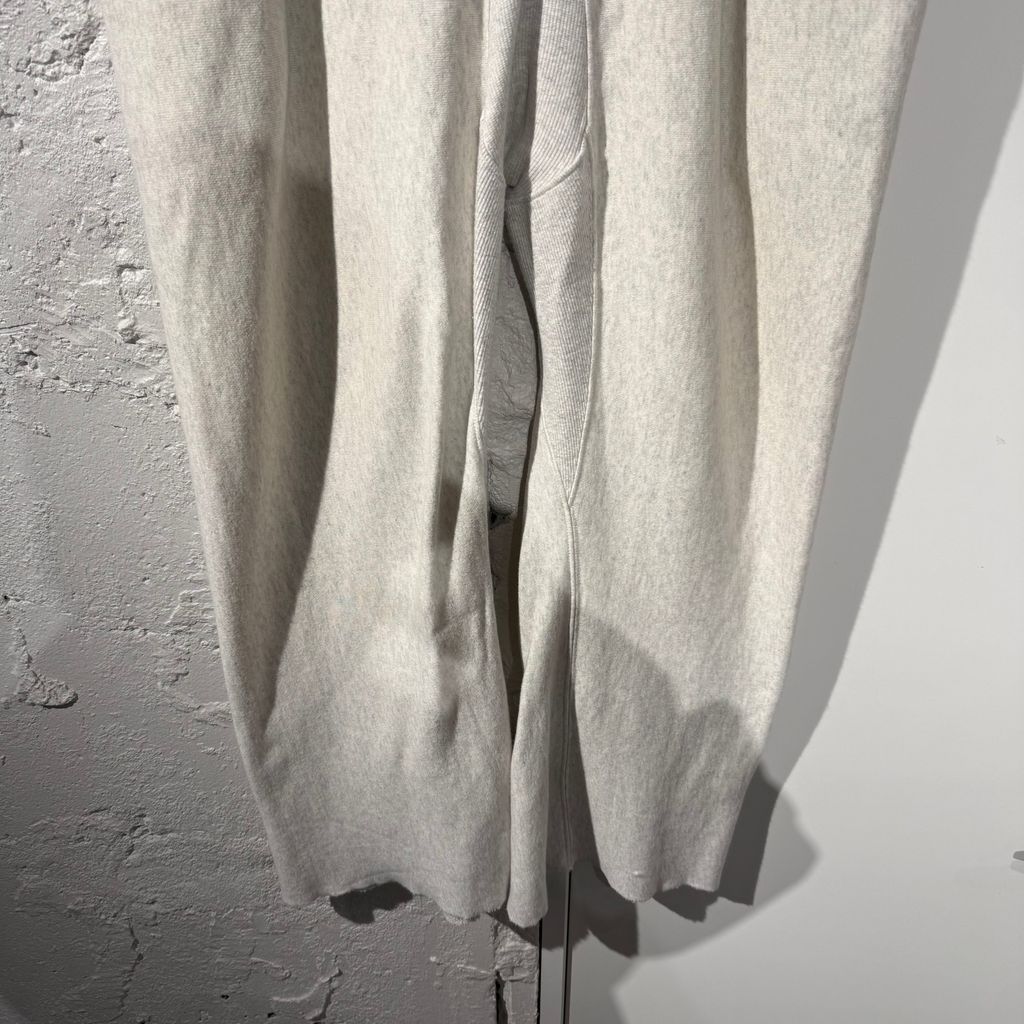 Maison Margiela メゾンマルジェラ Cut Off Sweat Pants S50KA0639 S25614 スウェットパンツ アイボリー size:46 【表参道B06】 Maison Margiela メゾンマルジェラ Cut Off Sweat Pants S50KA0639 S25614 スウェットパンツ アイボリー size:46 【表参道B06】