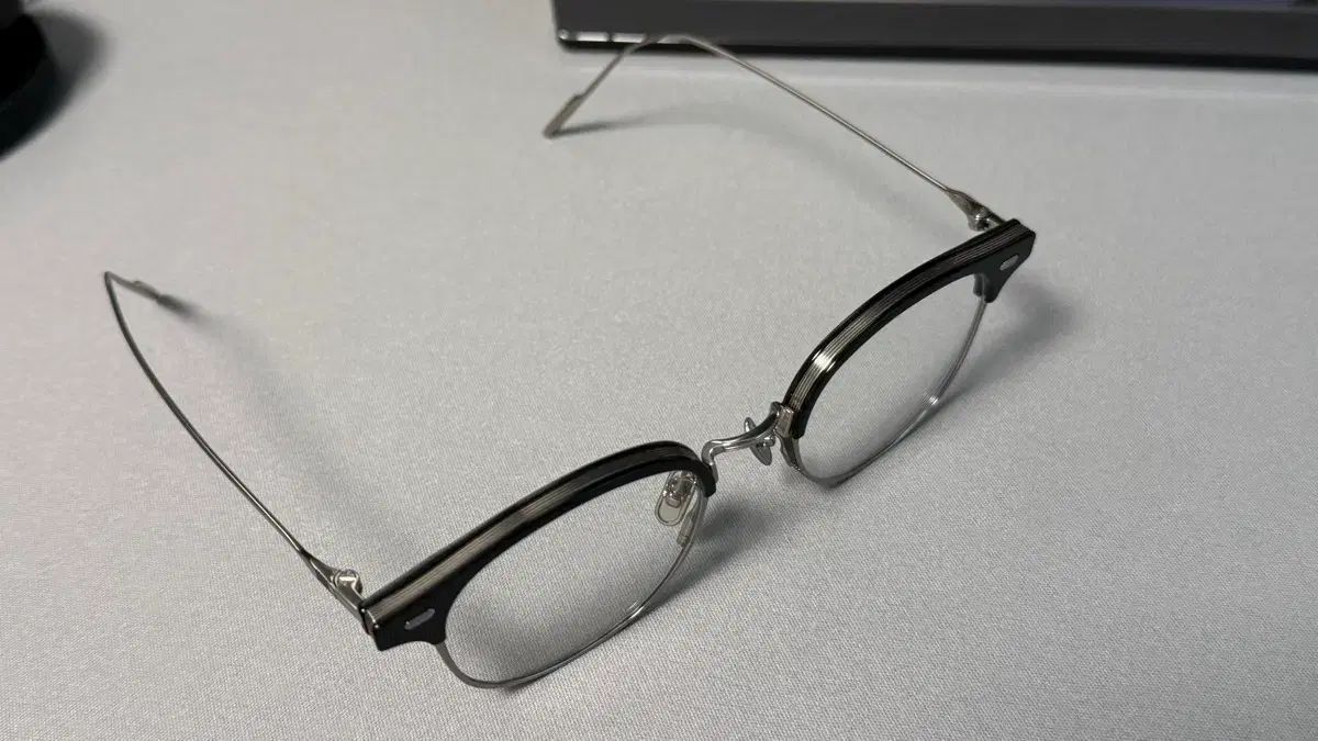 GENTLE MONSTER Alio x 01 26年製商品 GENTLE MONSTER Alio x 01 26年製商品