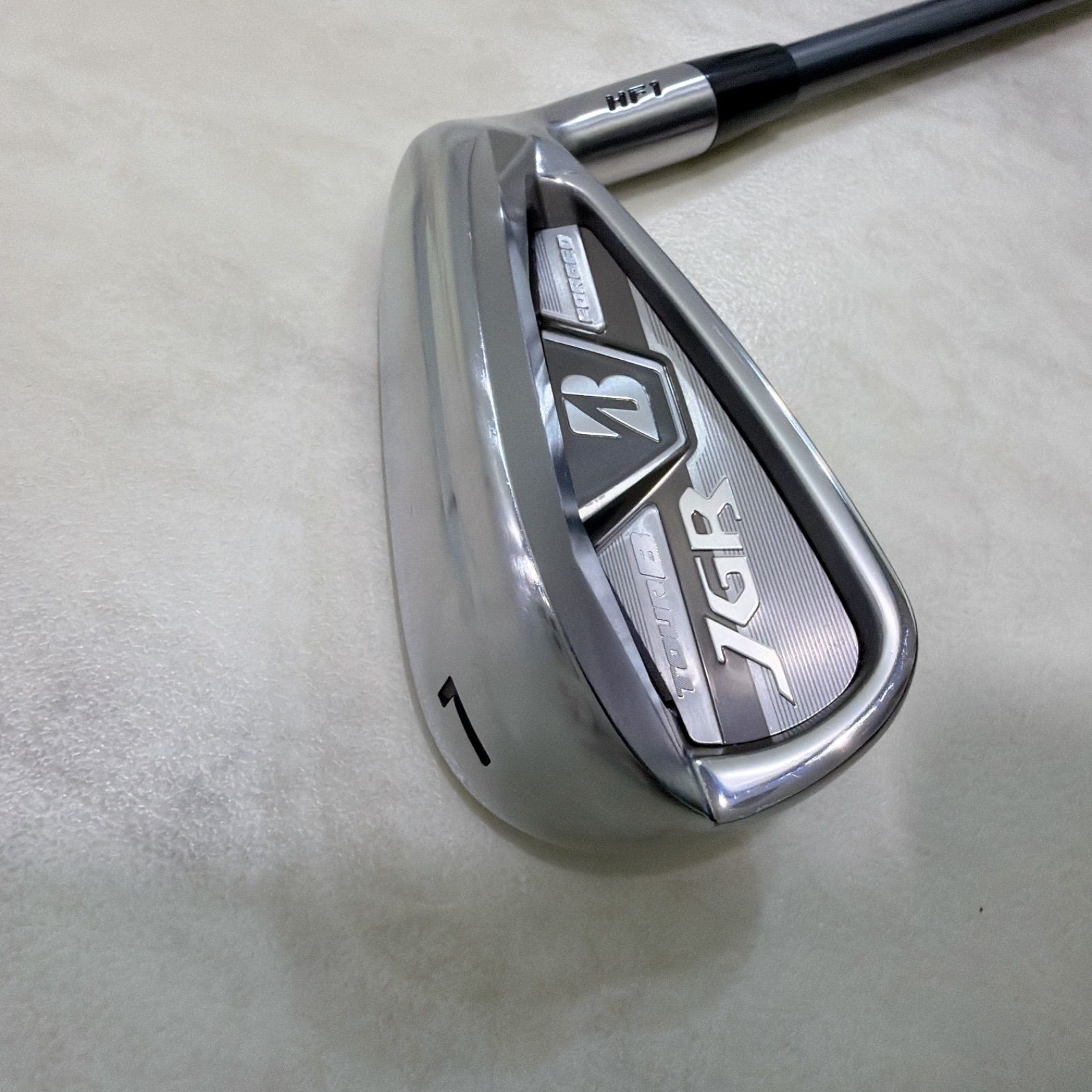 新品グリップ ブリヂストン TOUR B JGR HF1 7番単品アイアン 純正 