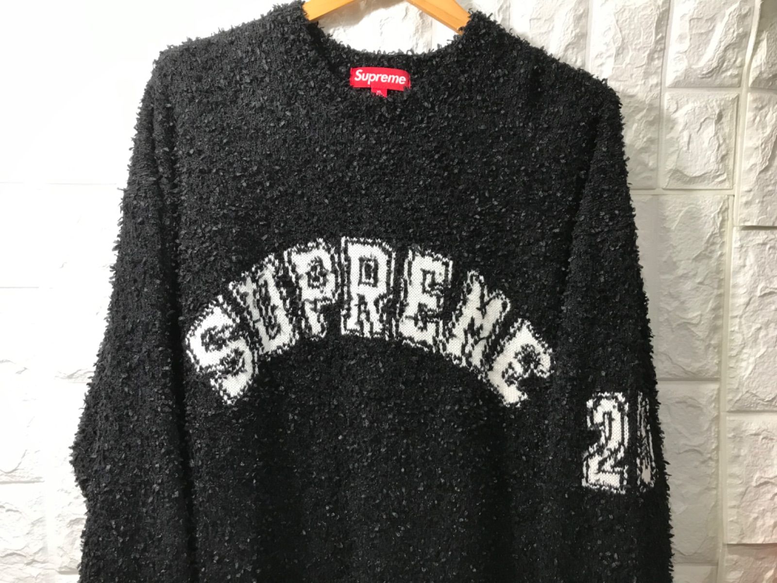 Supreme 25SS Textured Arc Sweater