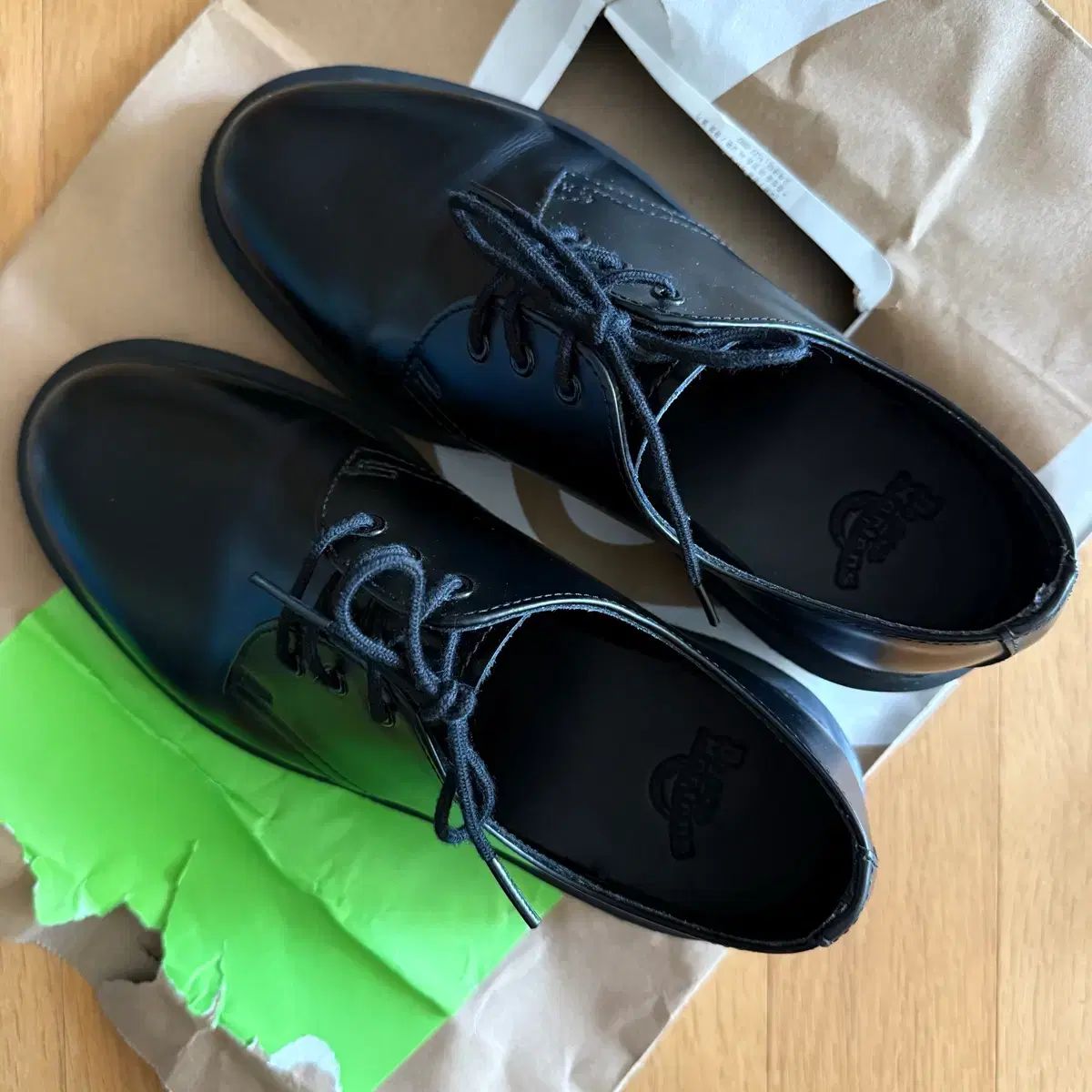 DR. MARTENS ドクターマーチン モノ 230