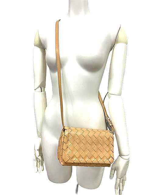【中古】ボッテガ ヴェネタ　BOTTEGA VENETA　イントレチャート　2WAY 斜め掛け ショルダーバッグ　ポシェット＿s11＿セルモアから出品＿s-0472-r11