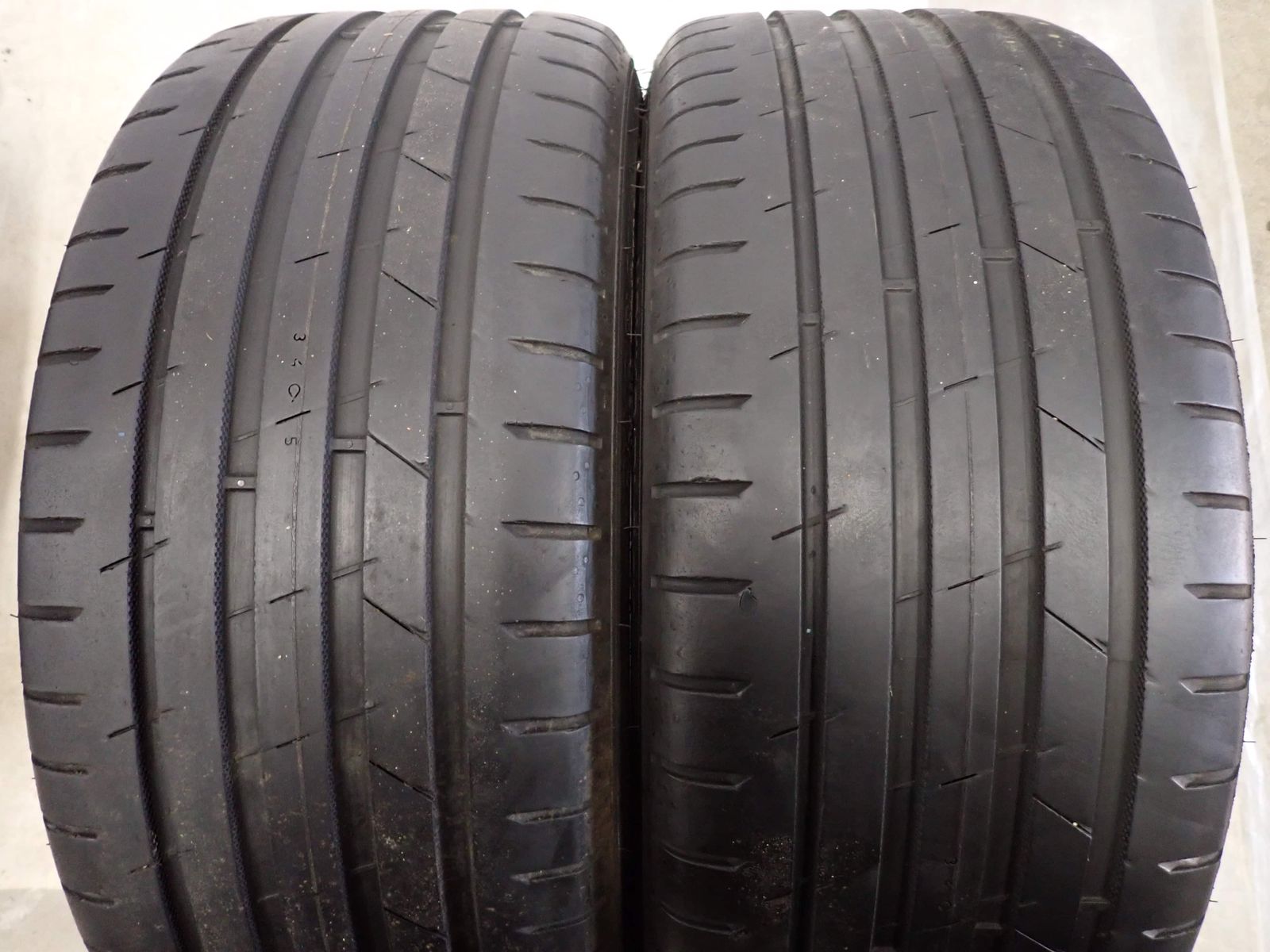 夏4本SET 会社宛 送料無料 225/45ZR18×8J 95Y nokian HAKKA BLACK2 2020年製 OZレーシング フォーミュラ HLT アルミ BMW E46 E85 NO,G0618