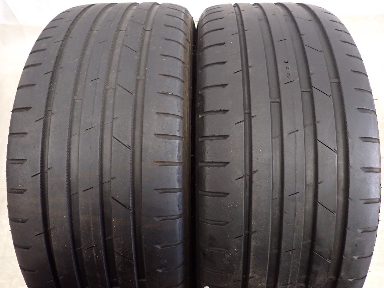 夏4本SET 会社宛 送料無料 225/45ZR18×8J 95Y nokian HAKKA BLACK2 2020年製 OZレーシング フォーミュラ HLT アルミ BMW E46 E85 NO,G0618
