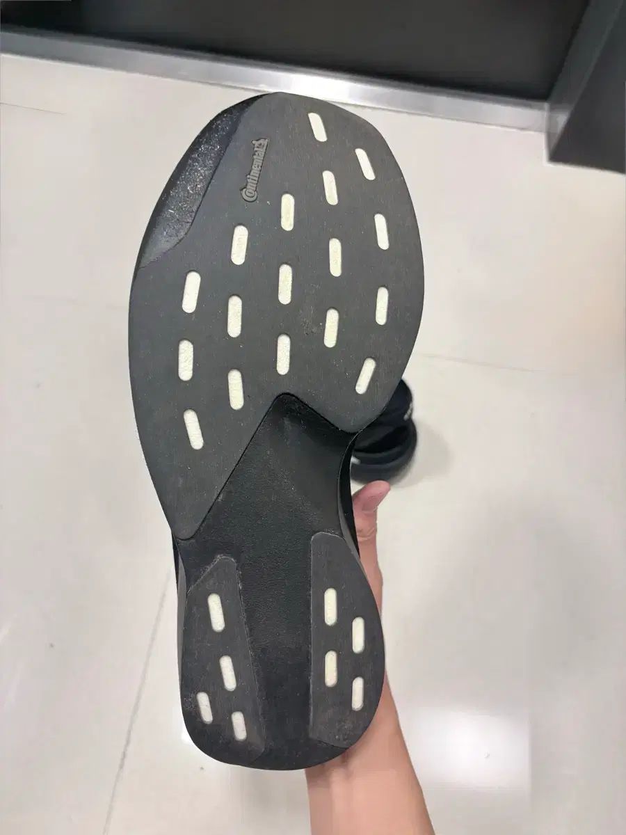 アディゼロ エボ SL 275 出品