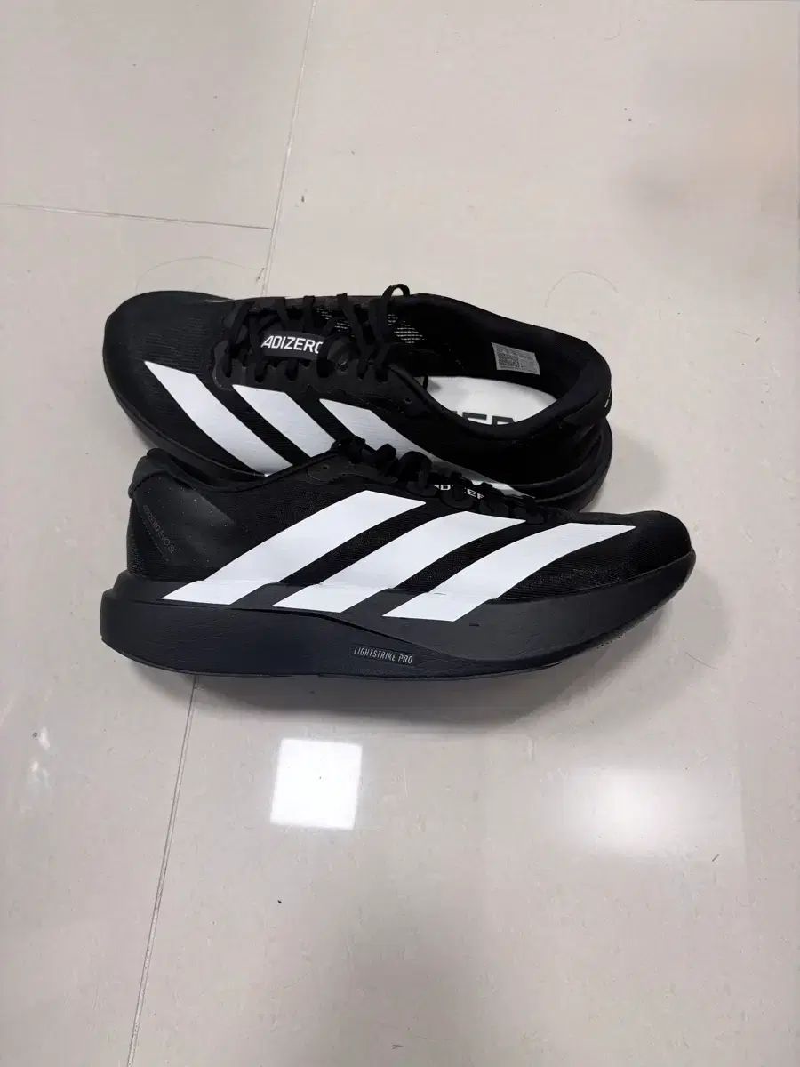 アディゼロ エボ SL 275 出品