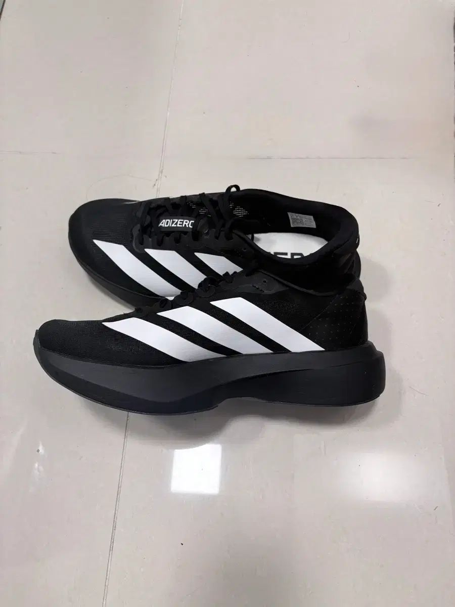 アディゼロ エボ SL 275 出品