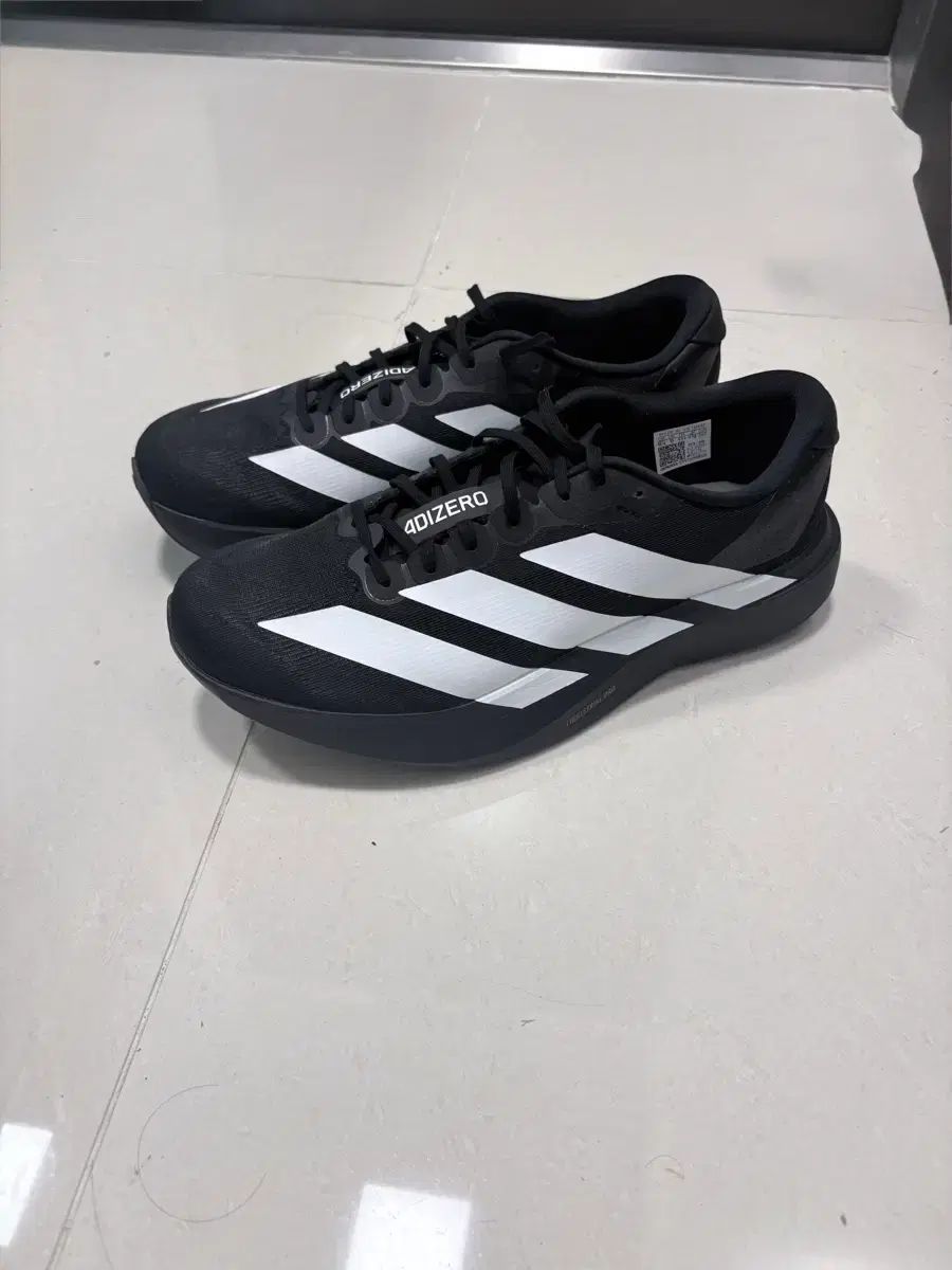 アディゼロ エボ SL 275 出品