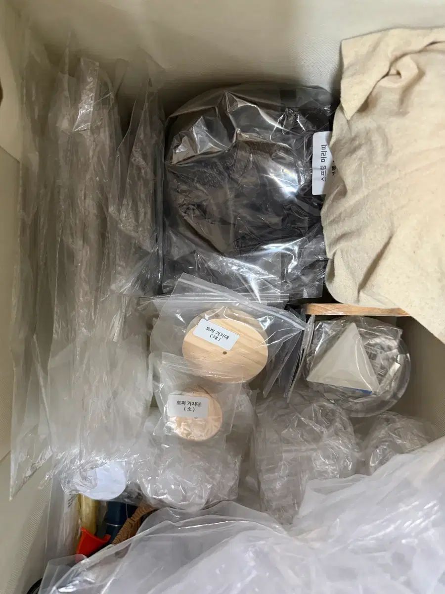 紙のまとめ（トゥーファーの副資材が必要な場合は出品）