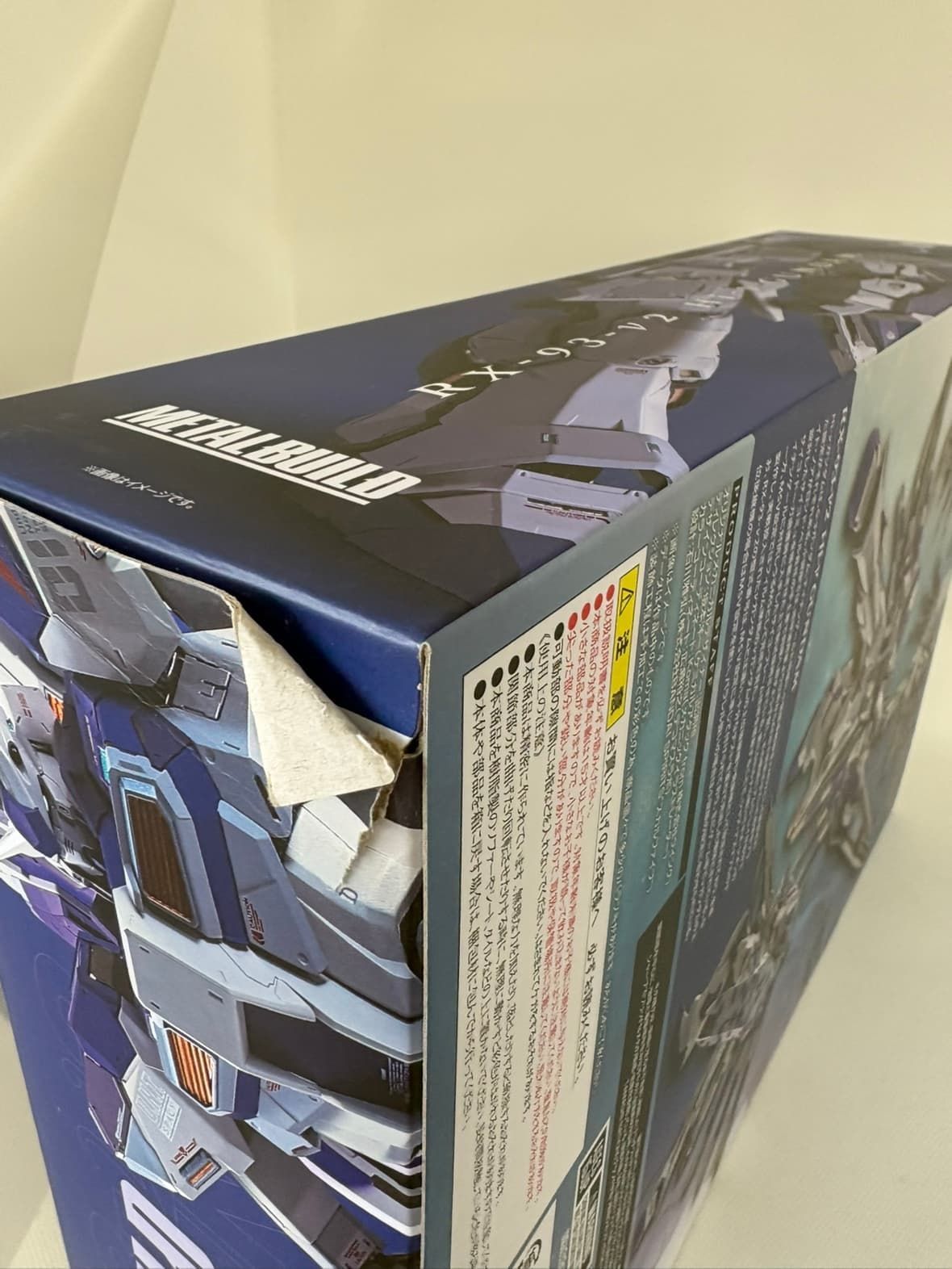 フィギュア 【新品未開封】l build hi-νガンダム 1つ箱に傷あり