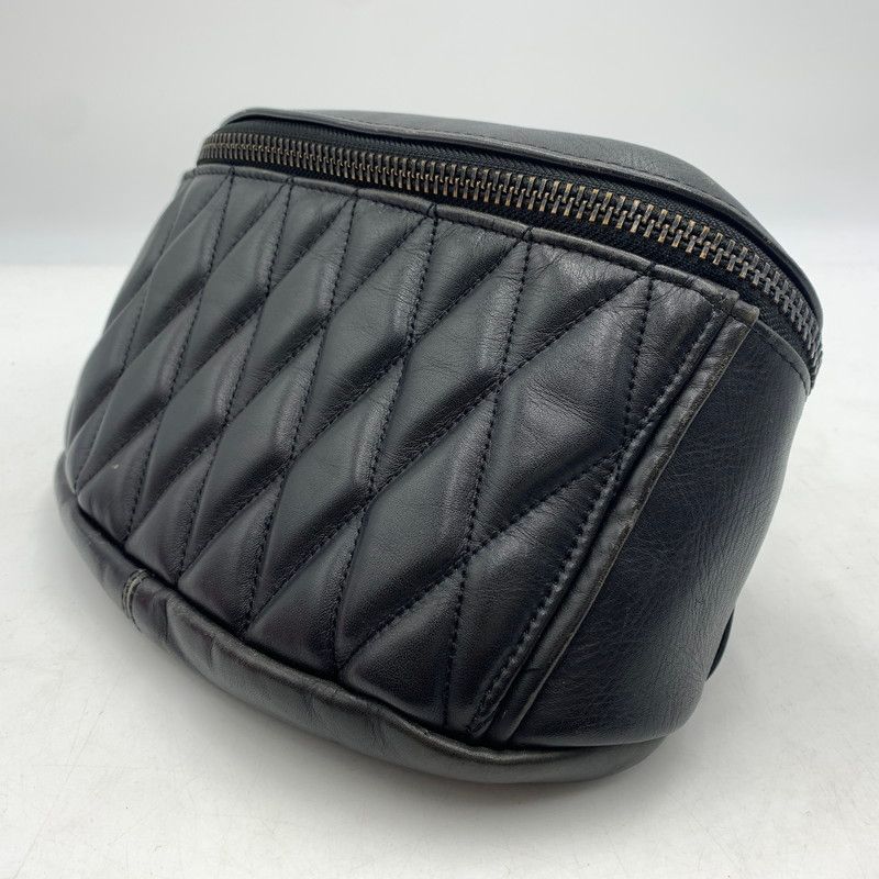 現状渡し品】 schott ショット PADDED BODY BAG 3109023 パデッド