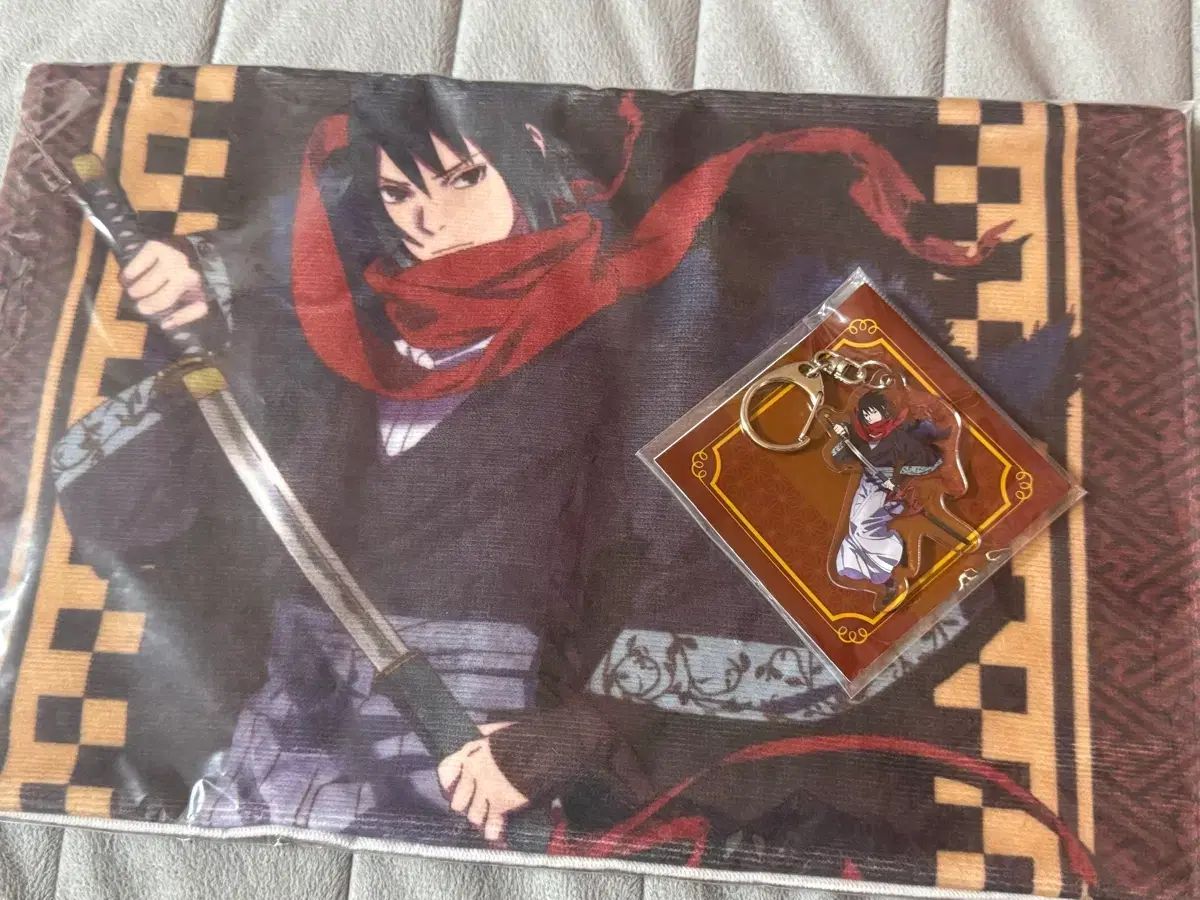 NARUTO -ナルト- × 富士急サスケ レトロモダン風 フェイス タオル & キーホルダー まとめ 7,340円