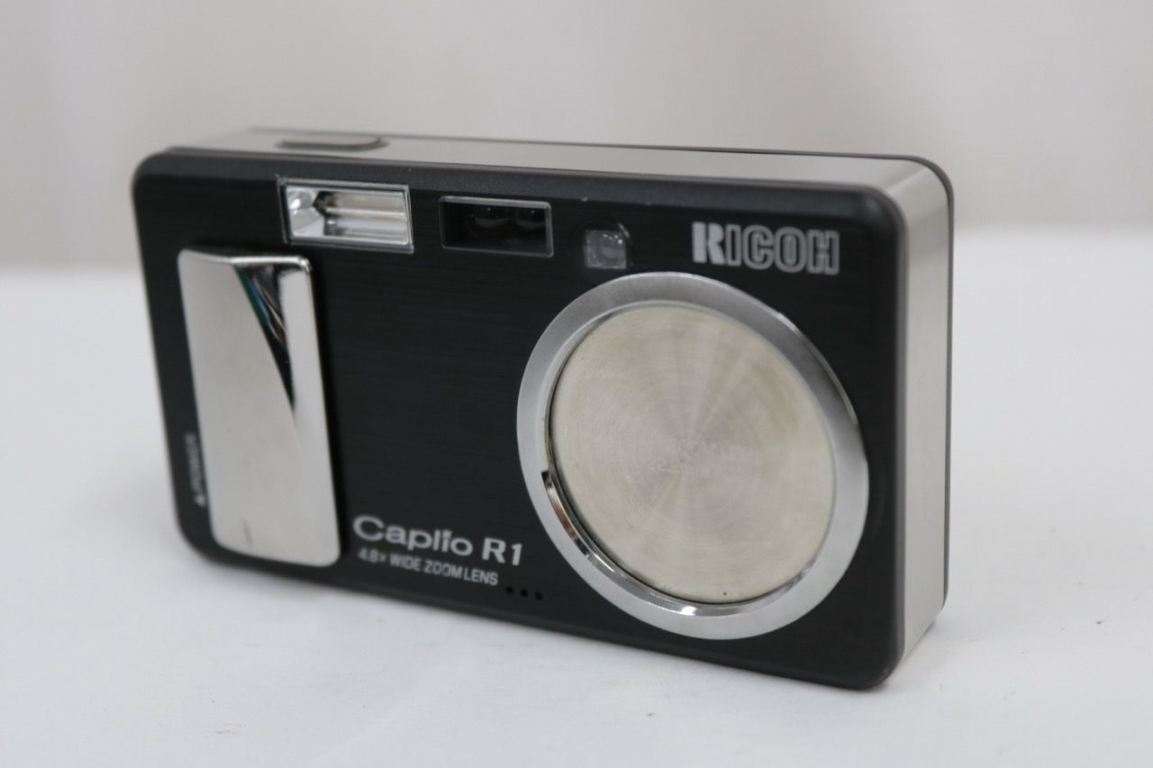 【返品保証】 【便利な単三電池で使用可】リコー Ricoh Caplio R1 4.8x ブラック コンパクトデジタルカメラ e13483