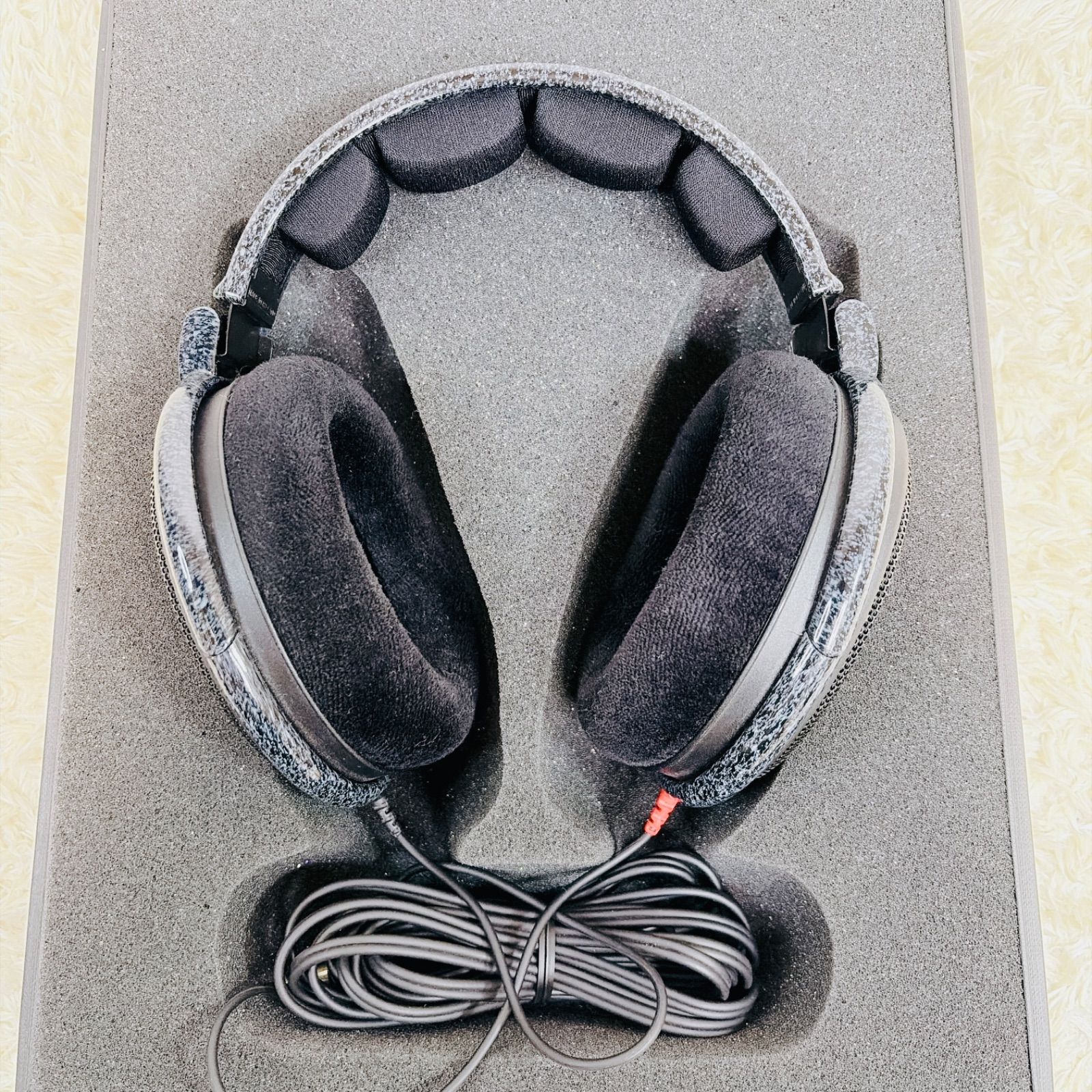 美品】SENNHEISER ヘッドホン オープン型 HD600 旧パッケージ版