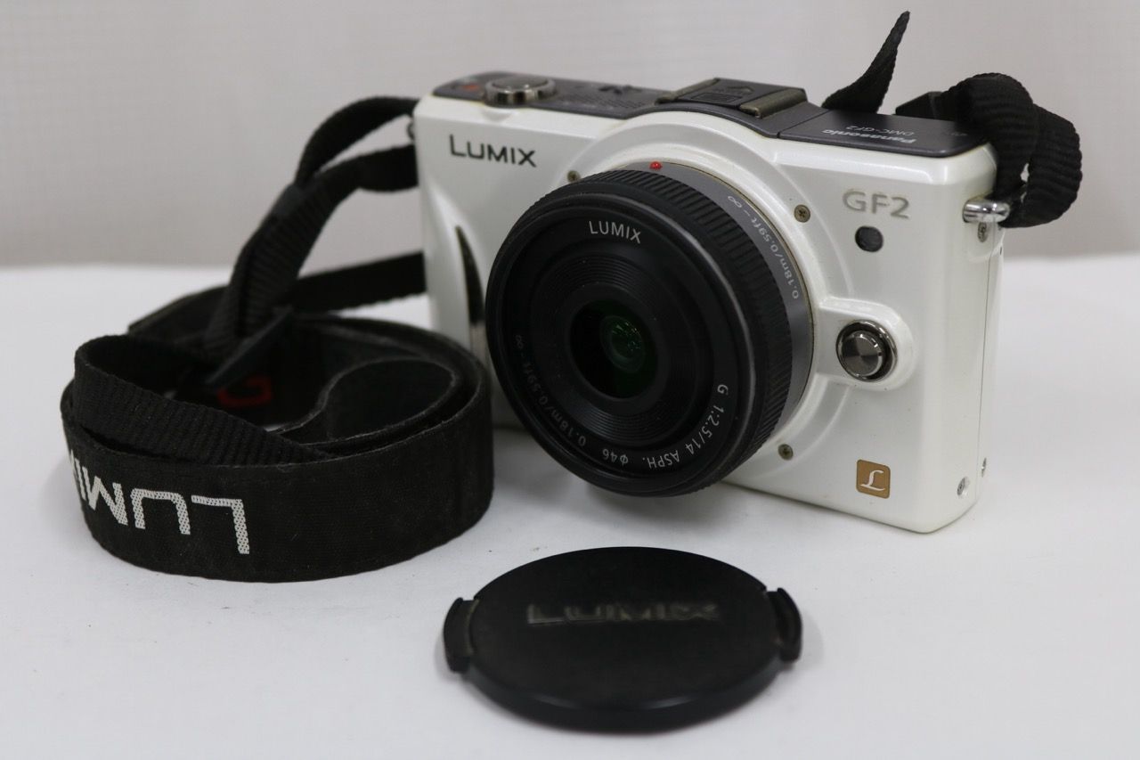 【返品保証】 【シャッター467回】パナソニック Panasonic Lumix DMC-GF2 G 14mm F2.5 ミラーレス一眼 e13542