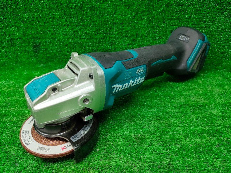 ◎マキタ(Makita) 100ｍｍ充電式ディスクグラインダ 18V バッテリ・充電器・ケース別売 GA420DZ モータ異音無し、動作確認済み