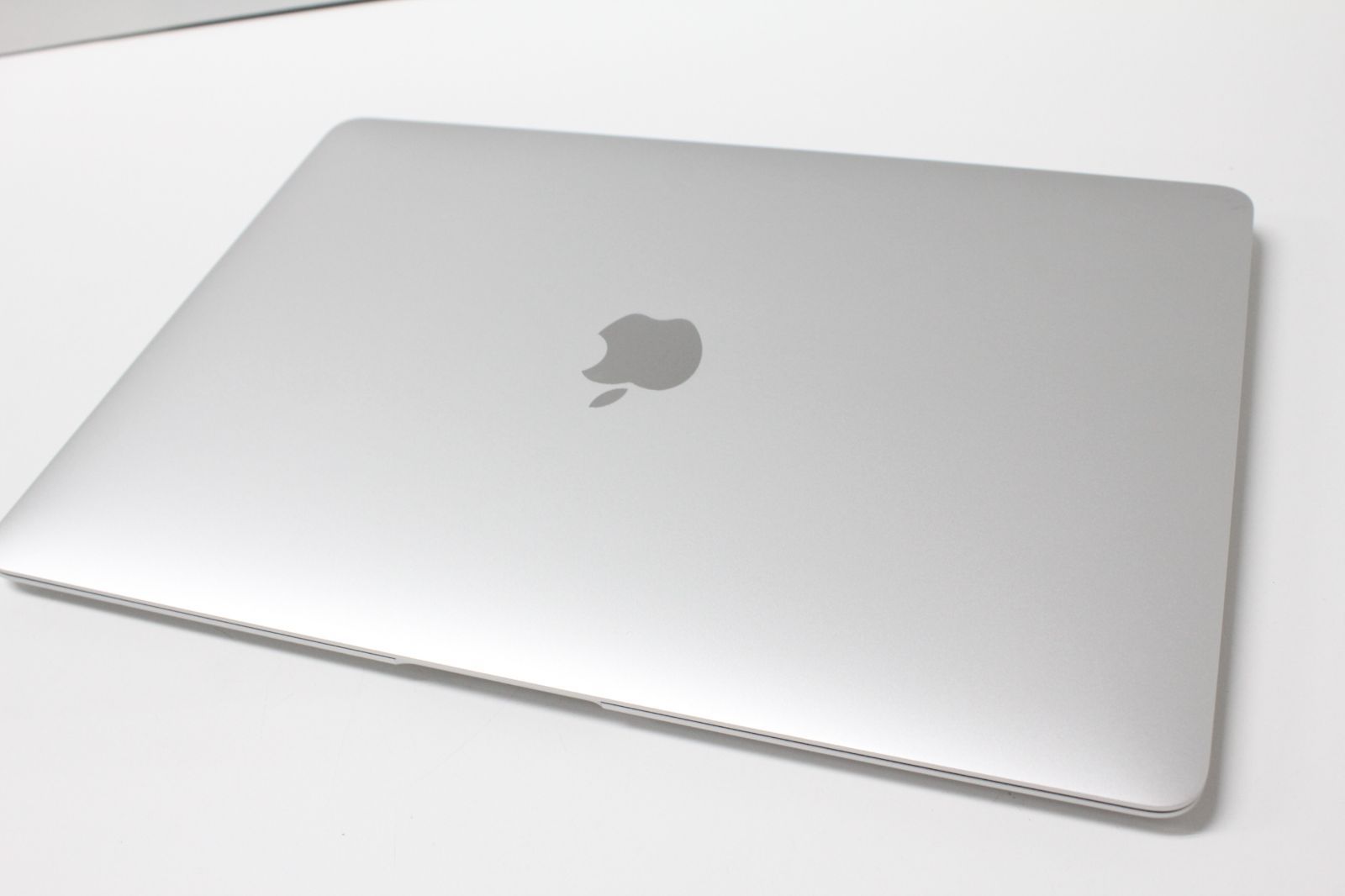 Apple Air M1 MacBook 0 com: 8GB Chip Macbook with 256GB (13.3 Late 
