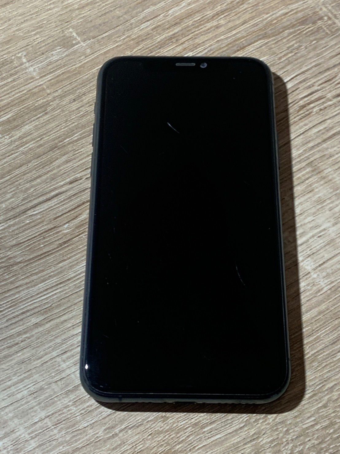1356 iPhone 11 Pro ミッドナイトグリーン ジャンク品【ネ】