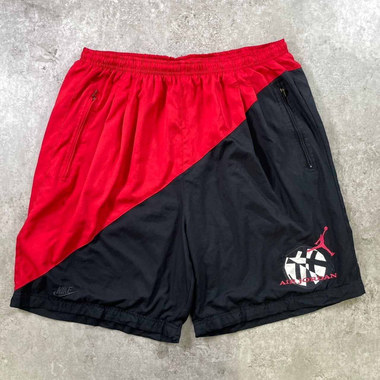 90年代 NIKE AIR JORDAN ナイキ エアジョーダン バイカラー ショートパンツ メンズXL 古着 90s VINTAGE ヴィンテージ ハーフパンツ ゲームパンツ バスケットボール ブラック レッド