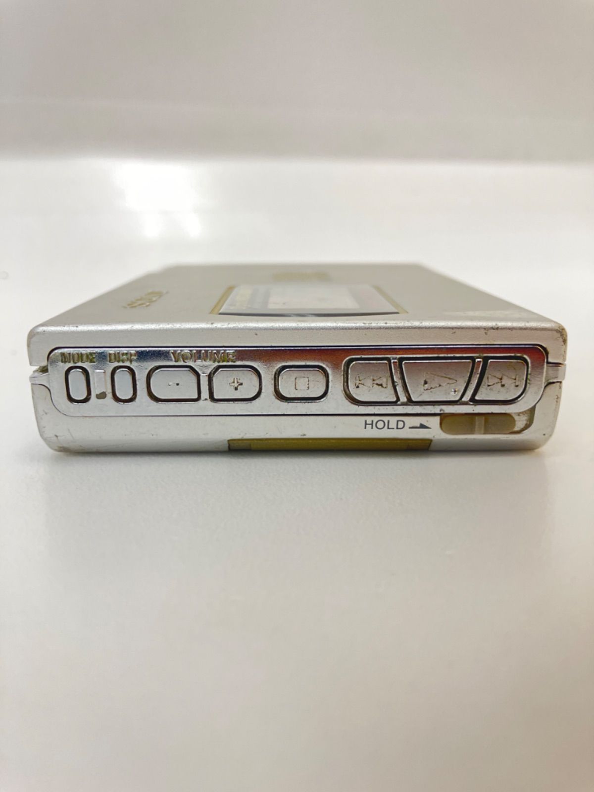 □ SONY ソニー MZ-R5ST ポータブルMDレコーダー - メルカリ