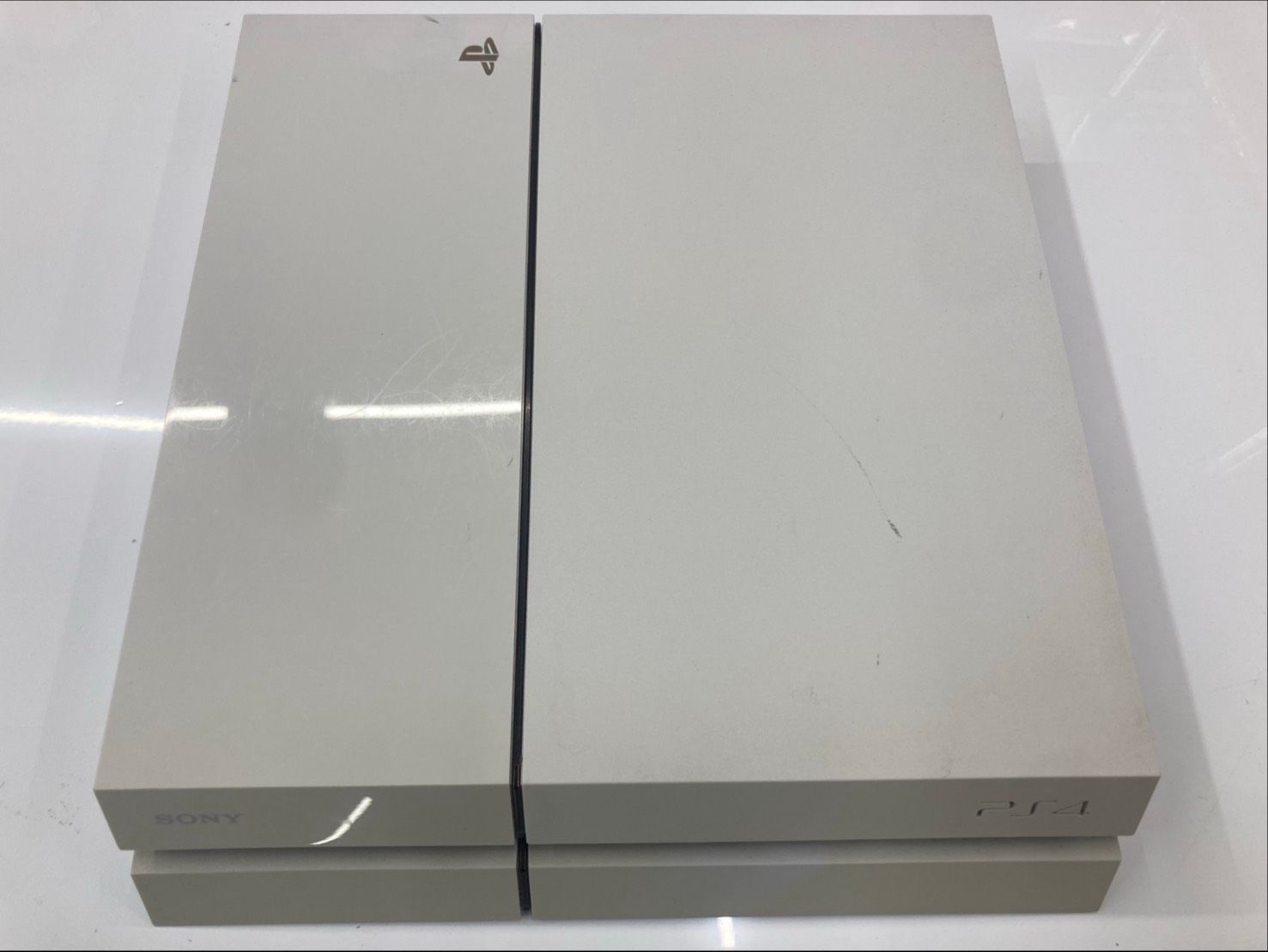 【PS4】PlayStation4本体《CUH-1100A》グレイシャー・ホワイト