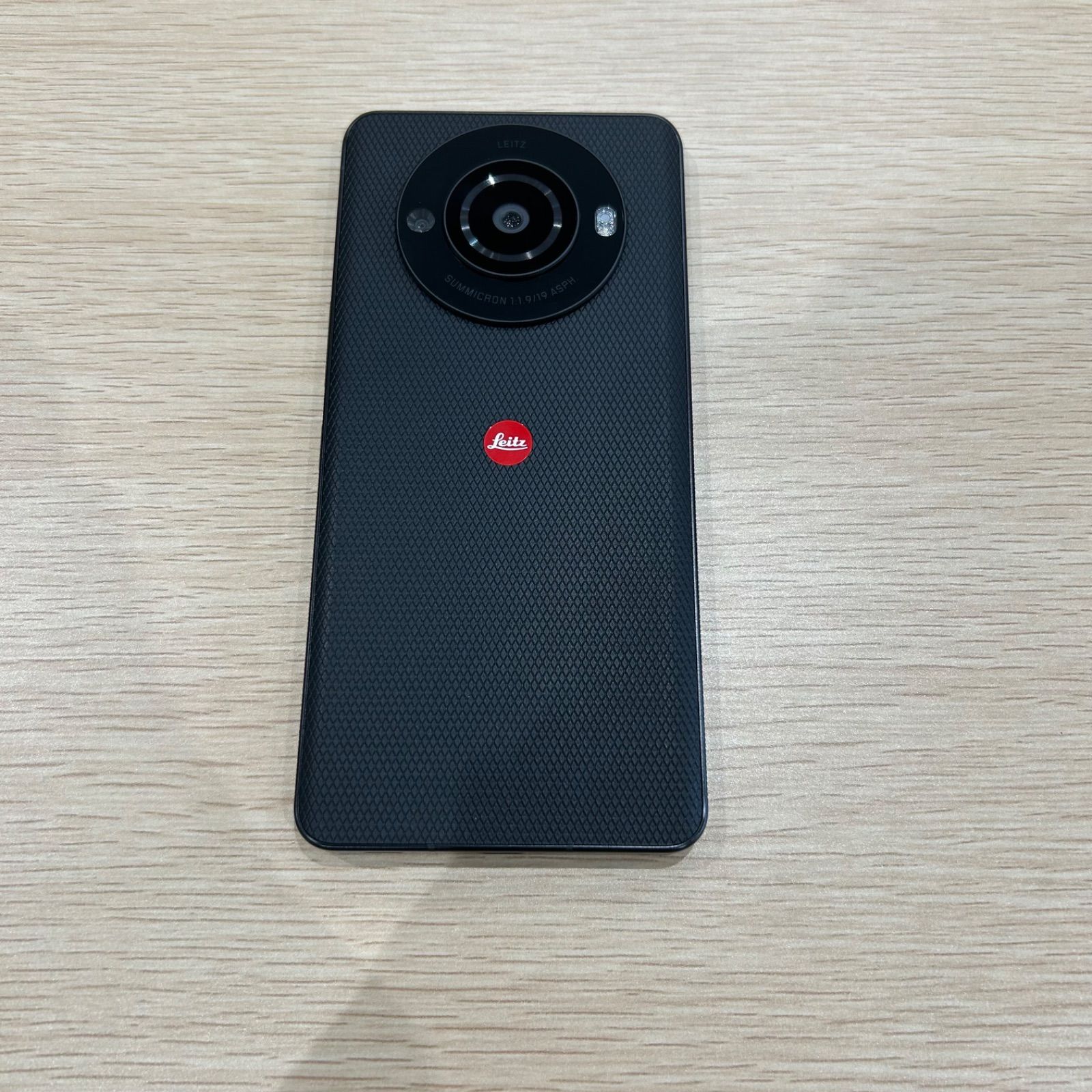 Leitz Phone 3 Leica Black 512GBスマートフォン